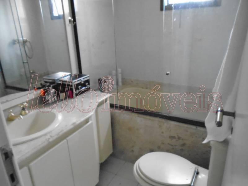 Apartamento para alugar com 4 quartos, 210m² - Foto 38