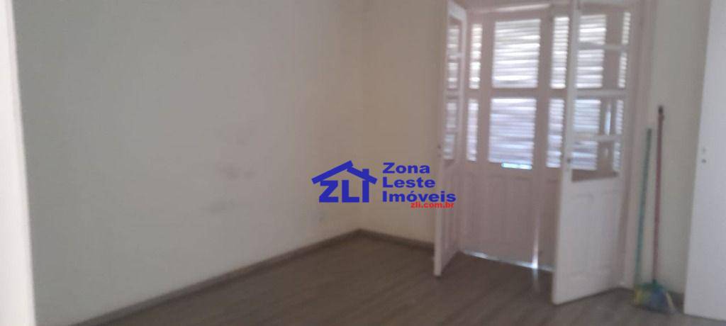 Casa para alugar com 2 quartos, 80m² - Foto 3