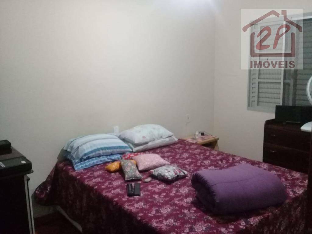 Casa à venda com 3 quartos, 250M2 - Foto 7