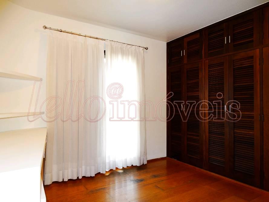 Apartamento para alugar com 2 quartos, 85m² - Foto 5