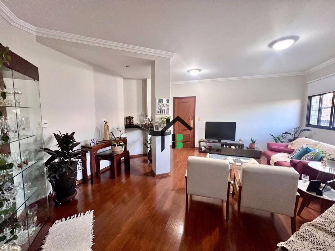 Apartamento, 3 quartos, 140 m² - Foto 2