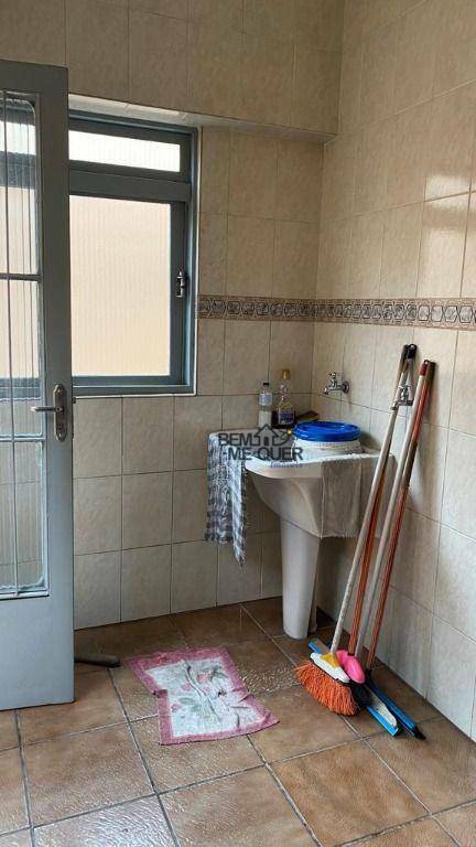 Sobrado à venda com 2 quartos, 240m² - Foto 19