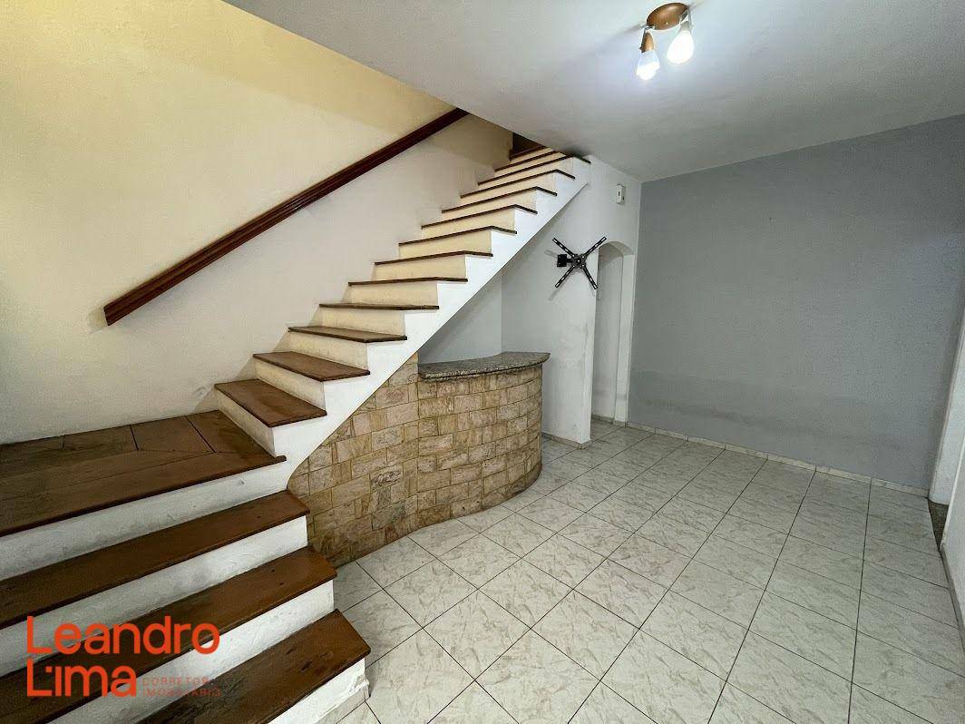 Casa, 3 quartos, 200 m² - Foto 3