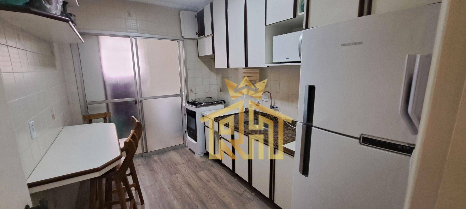 Apartamento à venda com 2 quartos, 70m² - Foto 27