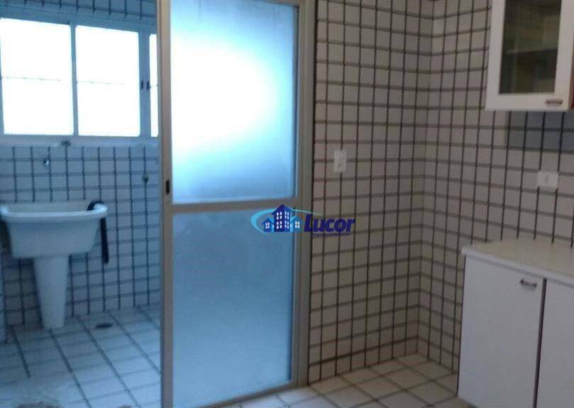 Apartamento à venda com 3 quartos, 90m² - Foto 1