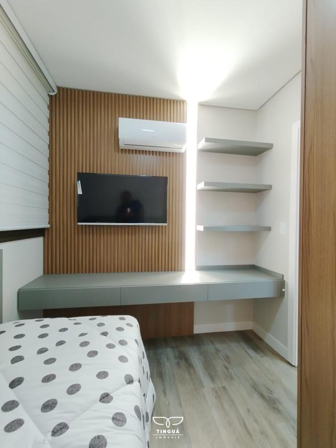 Apartamento à venda com 3 quartos, 80m² - Foto 2