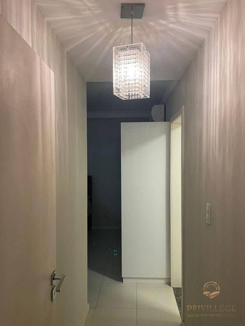 Apartamento à venda com 2 quartos, 86m² - Foto 3