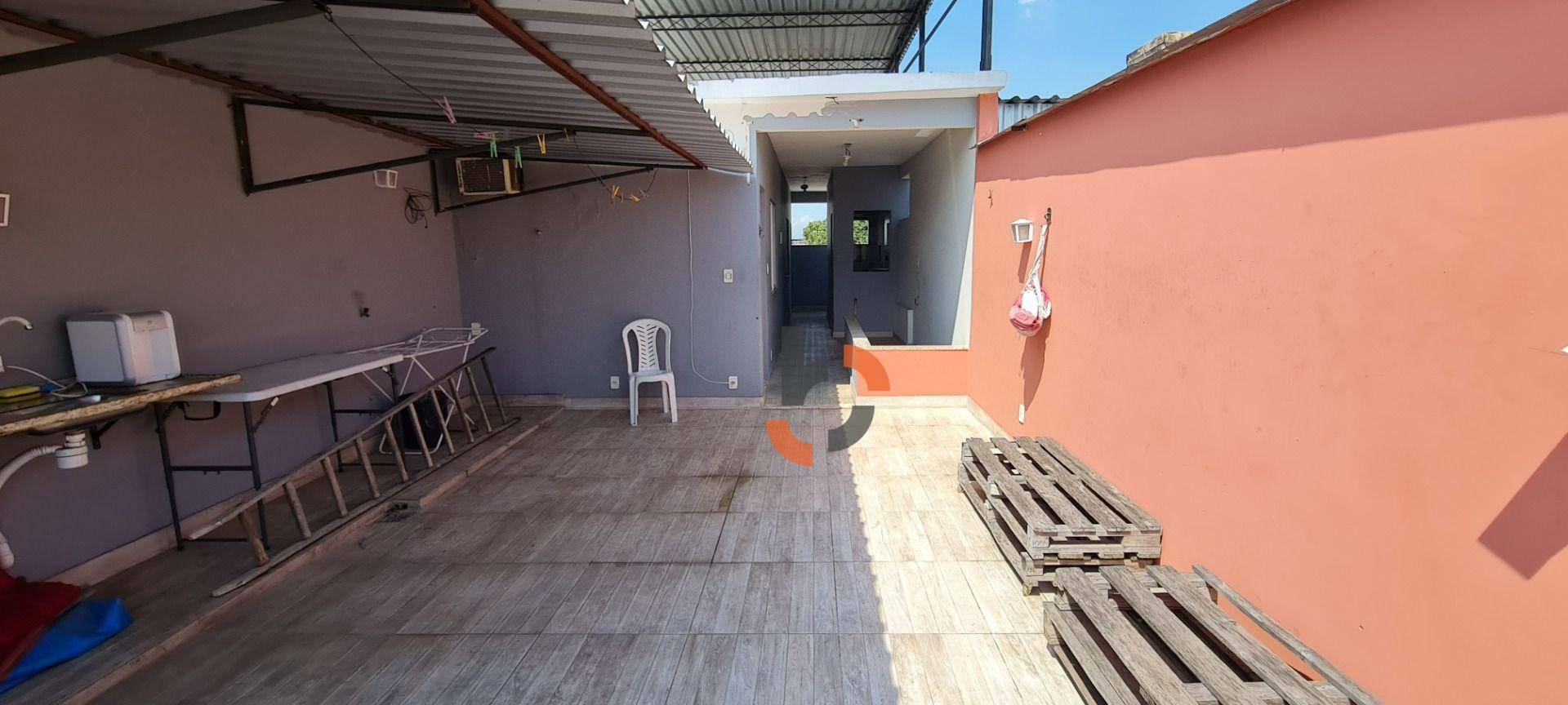 Casa à venda com 3 quartos, 241m² - Foto 22