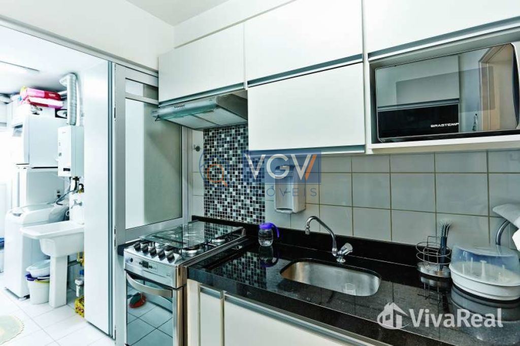 Apartamento à venda com 3 quartos, 80m² - Foto 4