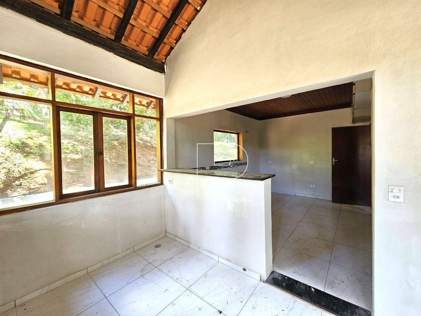 Casa de Condomínio à venda com 4 quartos, 300m² - Foto 10