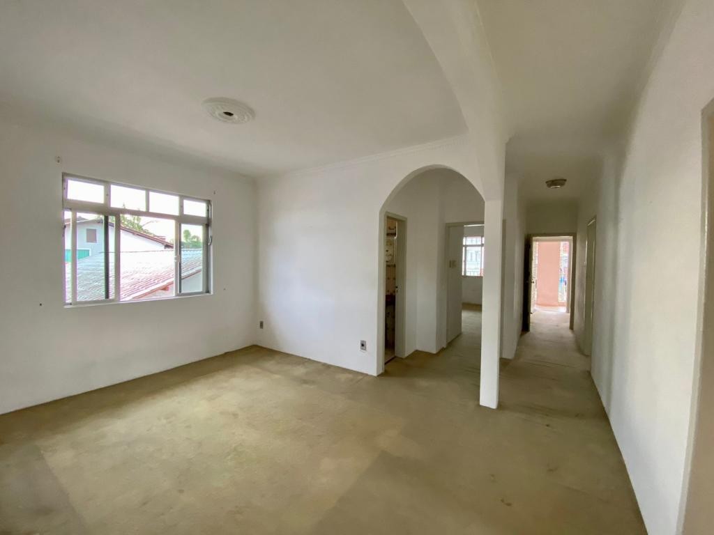 Casa à venda com 3 quartos, 391m² - Foto 5