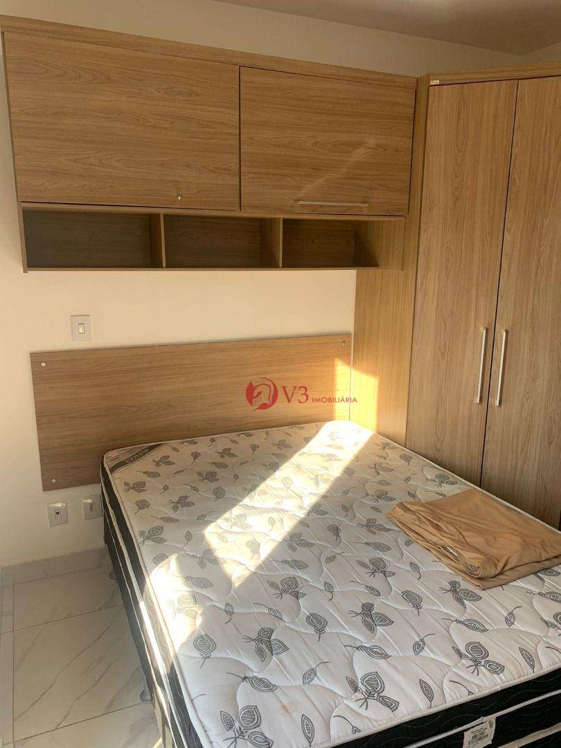 Apartamento para alugar com 2 quartos, 50m² - Foto 9