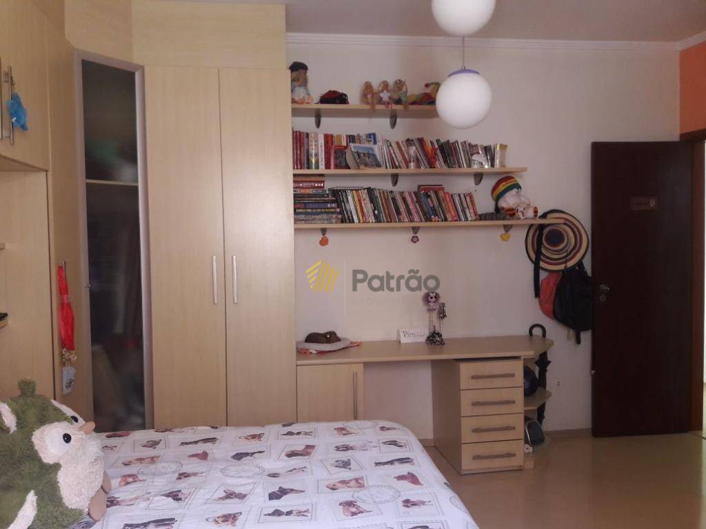 Sobrado à venda com 3 quartos, 212m² - Foto 16