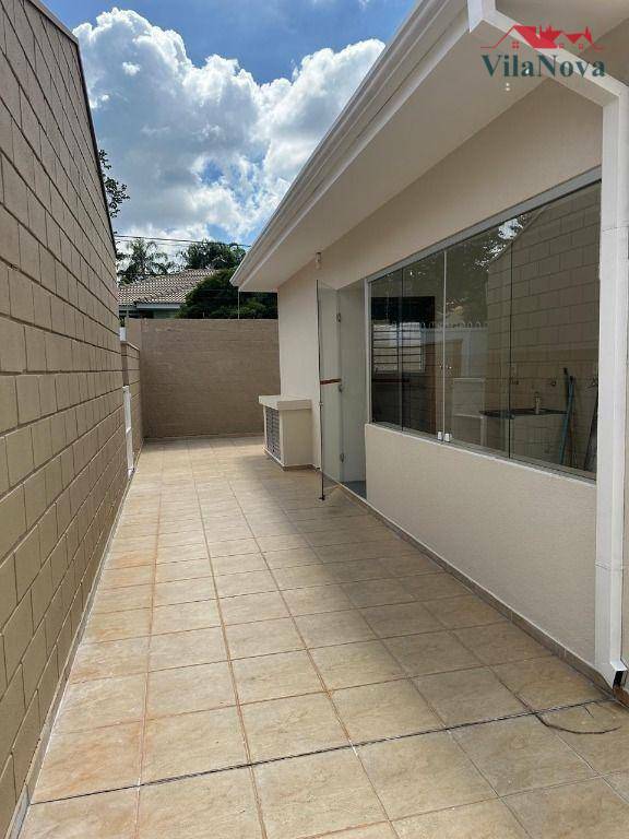 Casa à venda com 3 quartos, 232m² - Foto 7