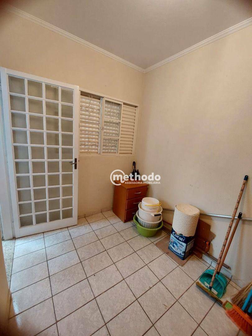 Casa à venda com 3 quartos, 206m² - Foto 28