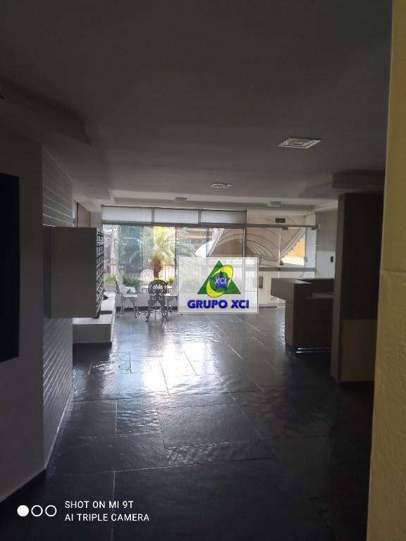 Apartamento à venda com 2 quartos, 60m² - Foto 23