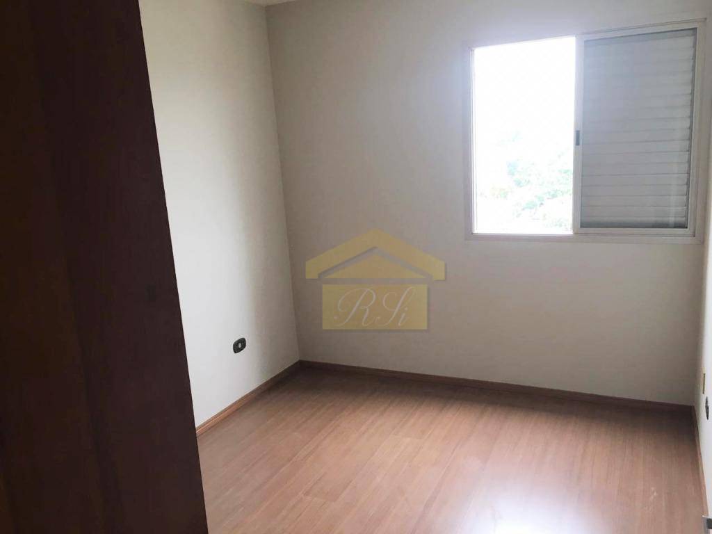 Apartamento à venda com 3 quartos, 79m² - Foto 7