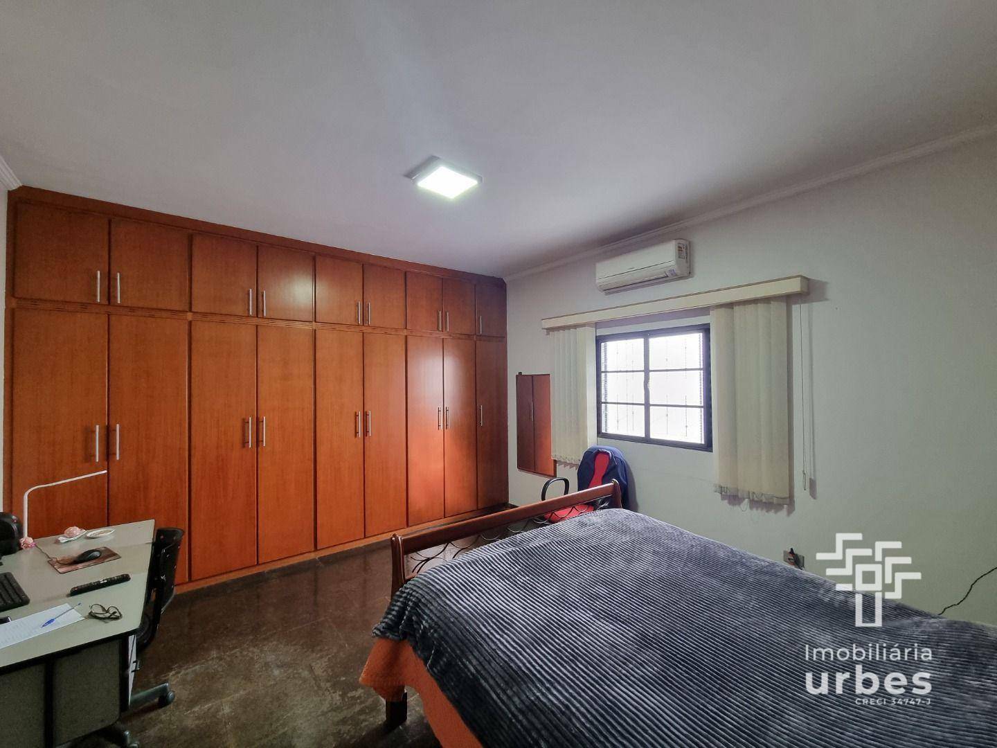 Casa à venda com 3 quartos, 180m² - Foto 17