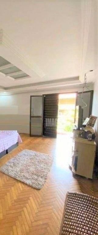Sobrado para alugar com 4 quartos, 600m² - Foto 25