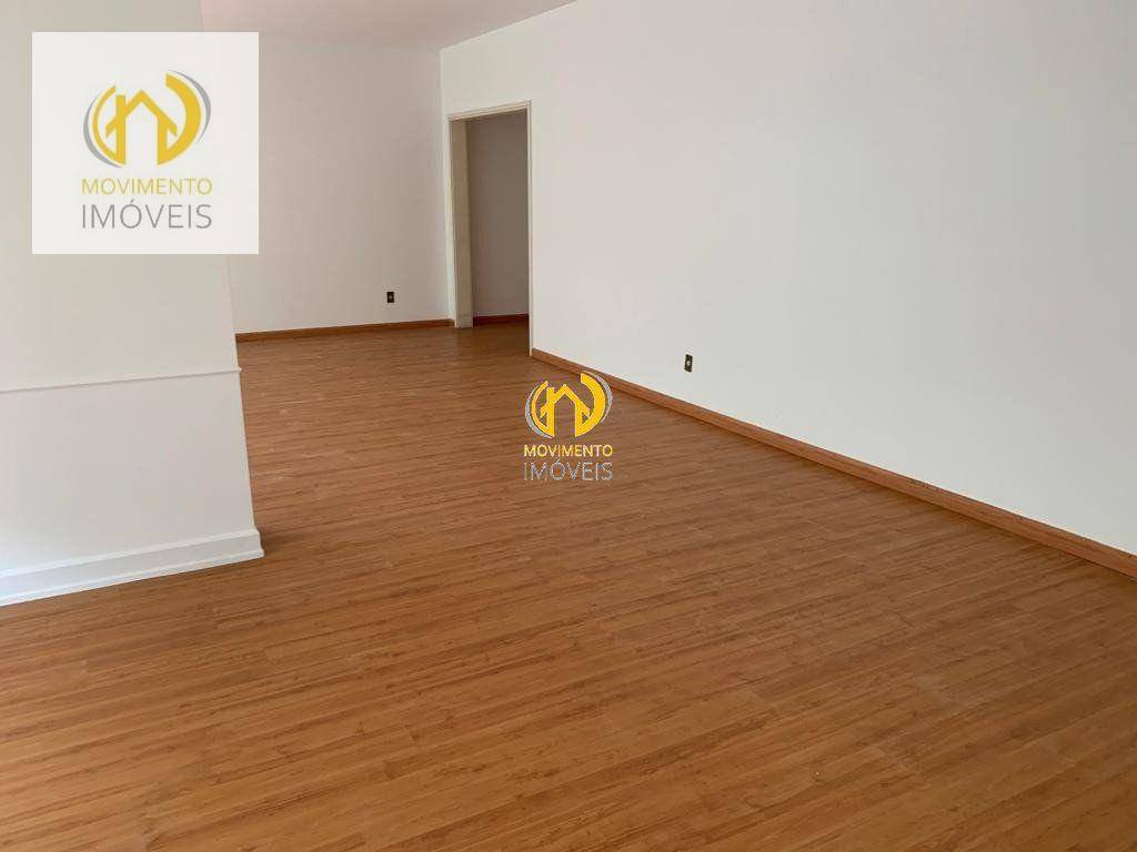 Apartamento à venda com 4 quartos, 268m² - Foto 1