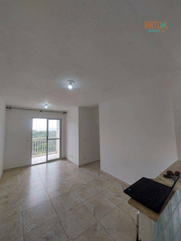 Apartamento à venda com 3 quartos, 62m² - Foto 3