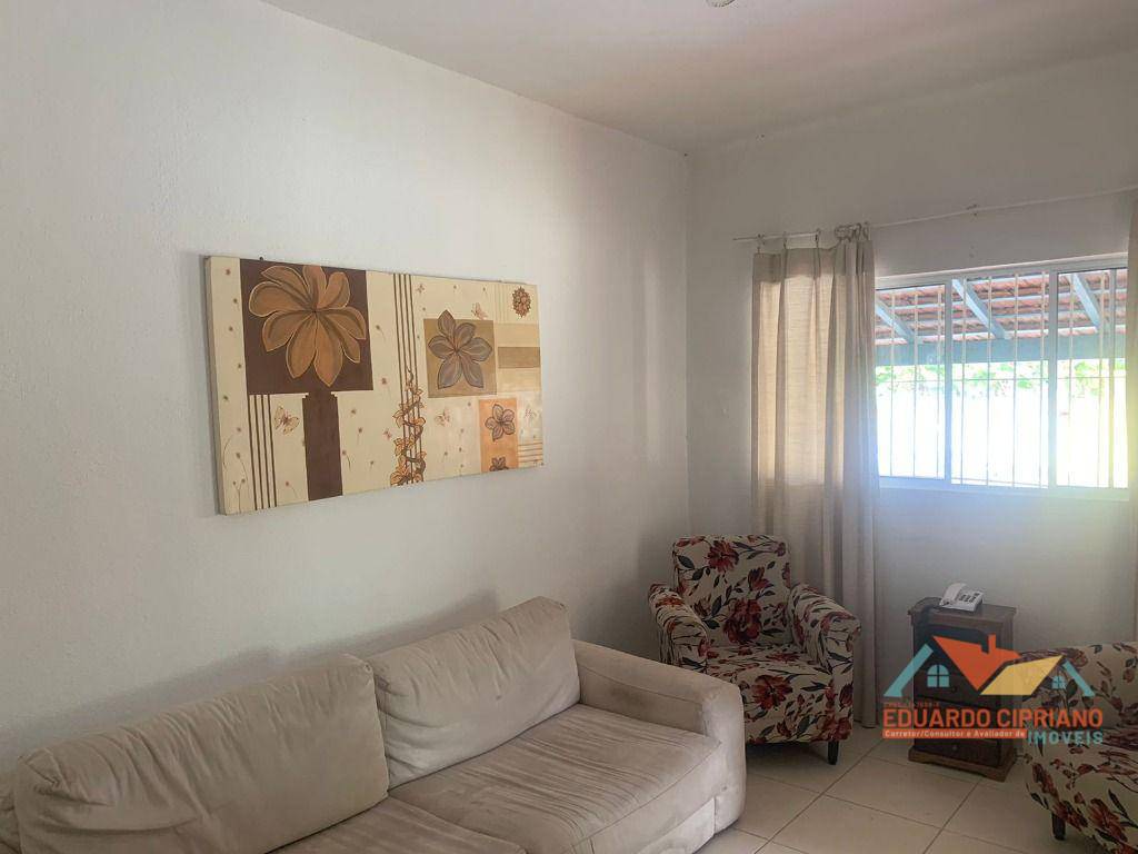 Casa à venda com 5 quartos, 221m² - Foto 20