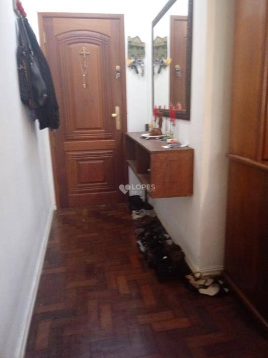 Apartamento à venda com 3 quartos, 90m² - Foto 2