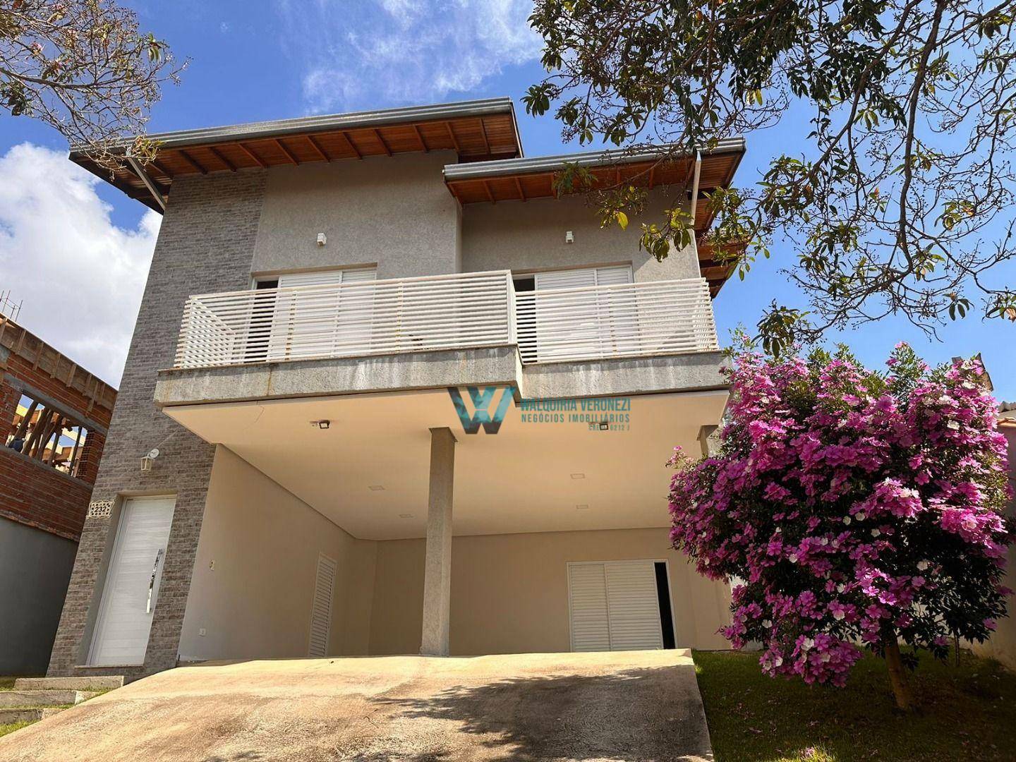 Casa à venda com 3 quartos, 249m² - Foto 2