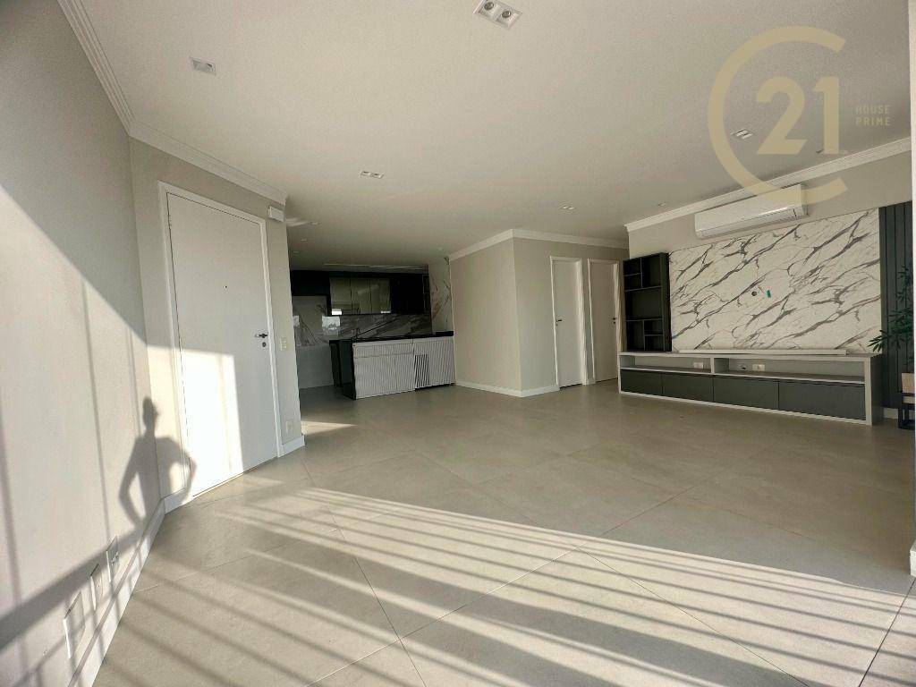 Apartamento à venda com 2 quartos, 78m² - Foto 10