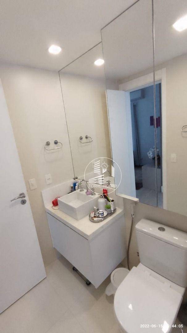 Apartamento para alugar com 1 quarto, 60m² - Foto 23