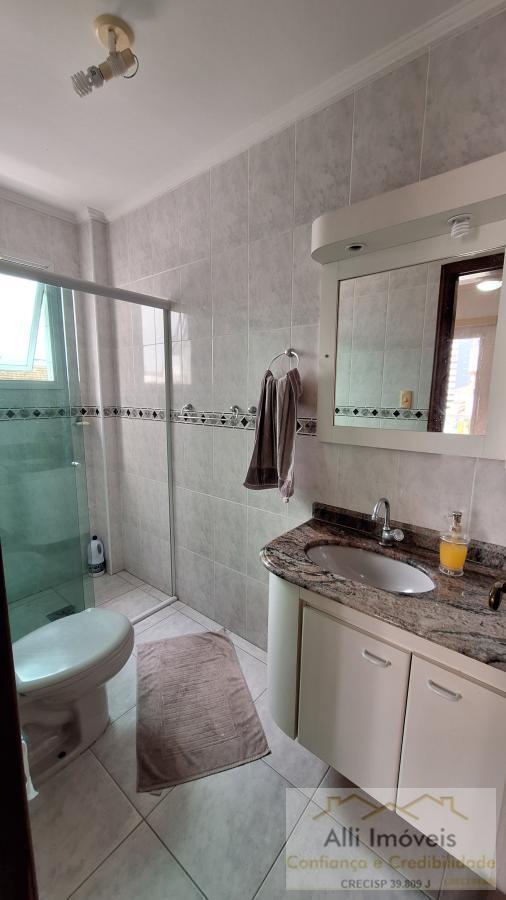 Apartamento à venda com 3 quartos, 106m² - Foto 11