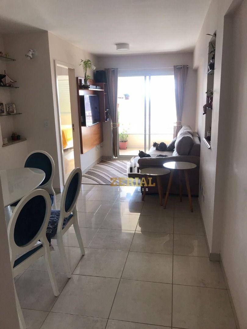 Apartamento à venda com 2 quartos, 67m² - Foto 2