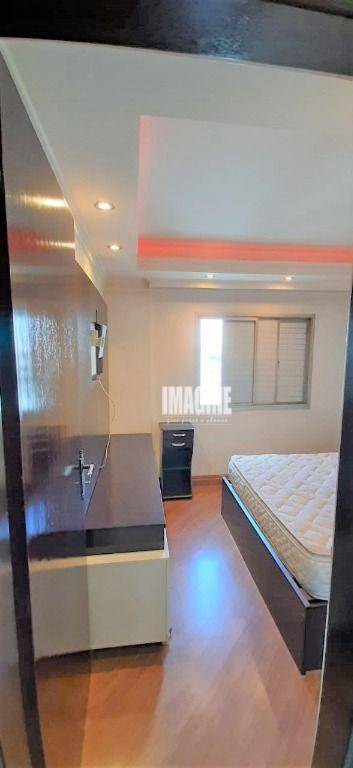 Apartamento à venda com 2 quartos, 56m² - Foto 11