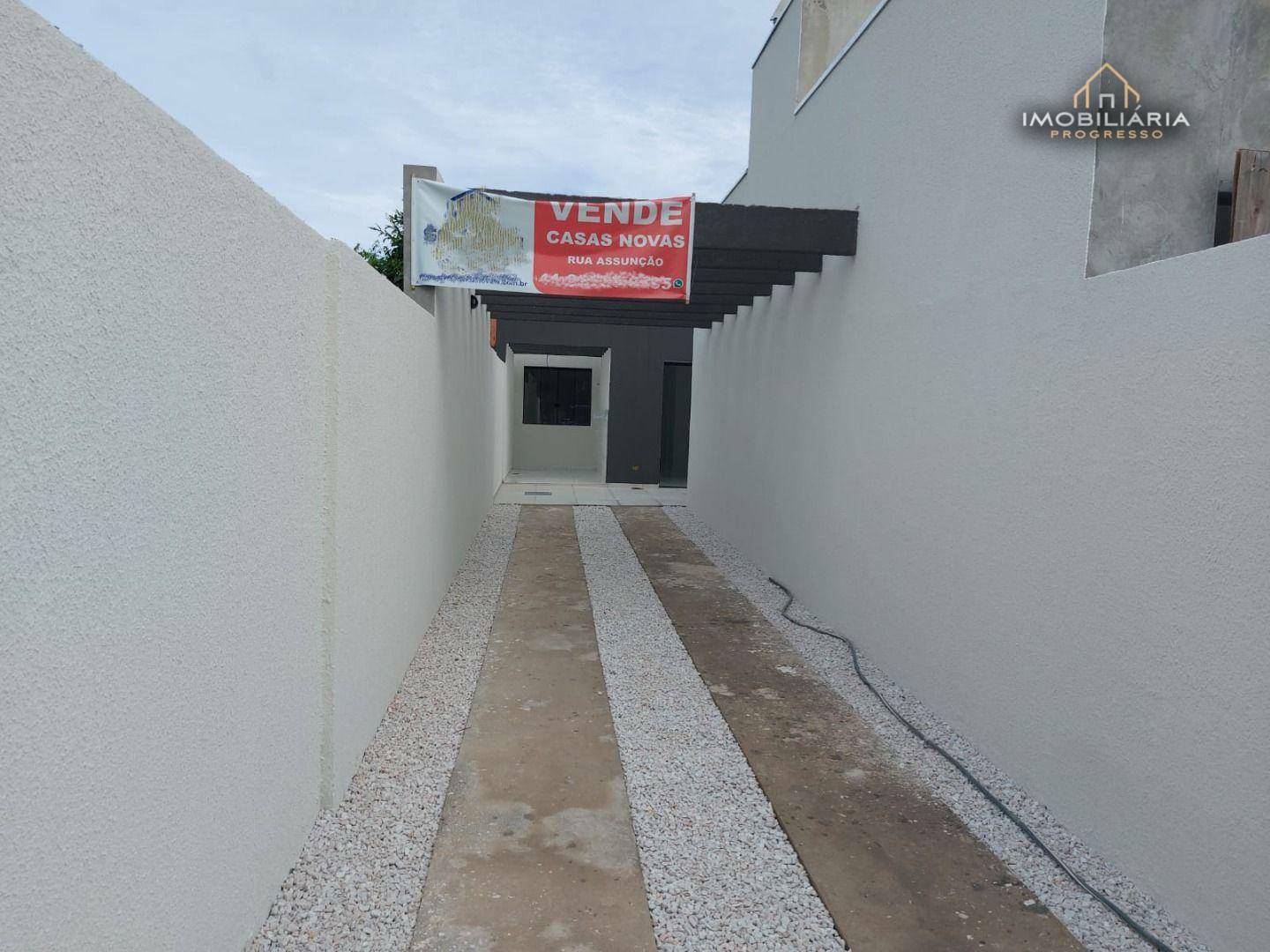 Casa à venda com 3 quartos, 65m² - Foto 1