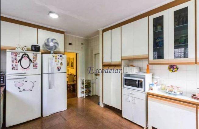 Casa à venda com 4 quartos, 300m² - Foto 7