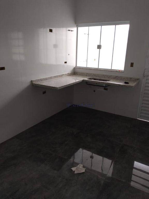 Sobrado à venda com 3 quartos, 180m² - Foto 15