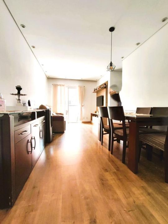 Apartamento à venda com 3 quartos, 70m² - Foto 1