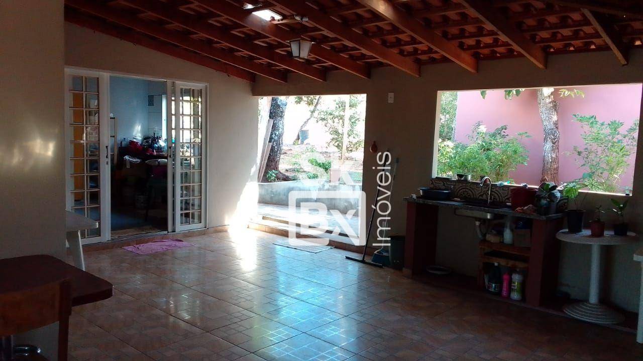 Chácara à venda com 5 quartos, 200m² - Foto 46