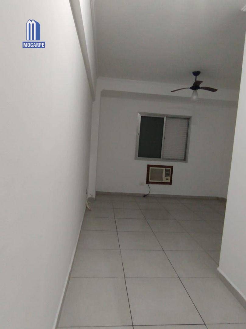 Apartamento à venda com 1 quarto, 60m² - Foto 8