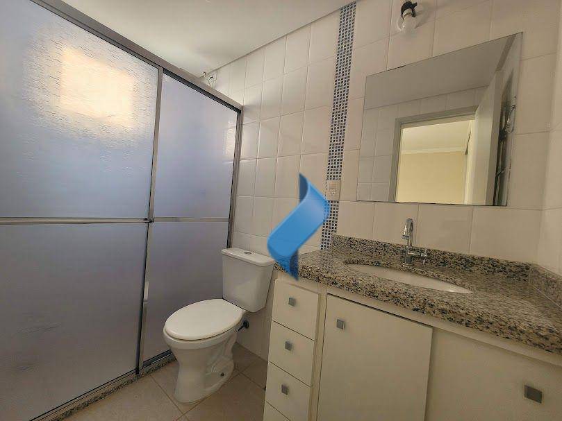 Apartamento para alugar com 2 quartos, 70m² - Foto 16