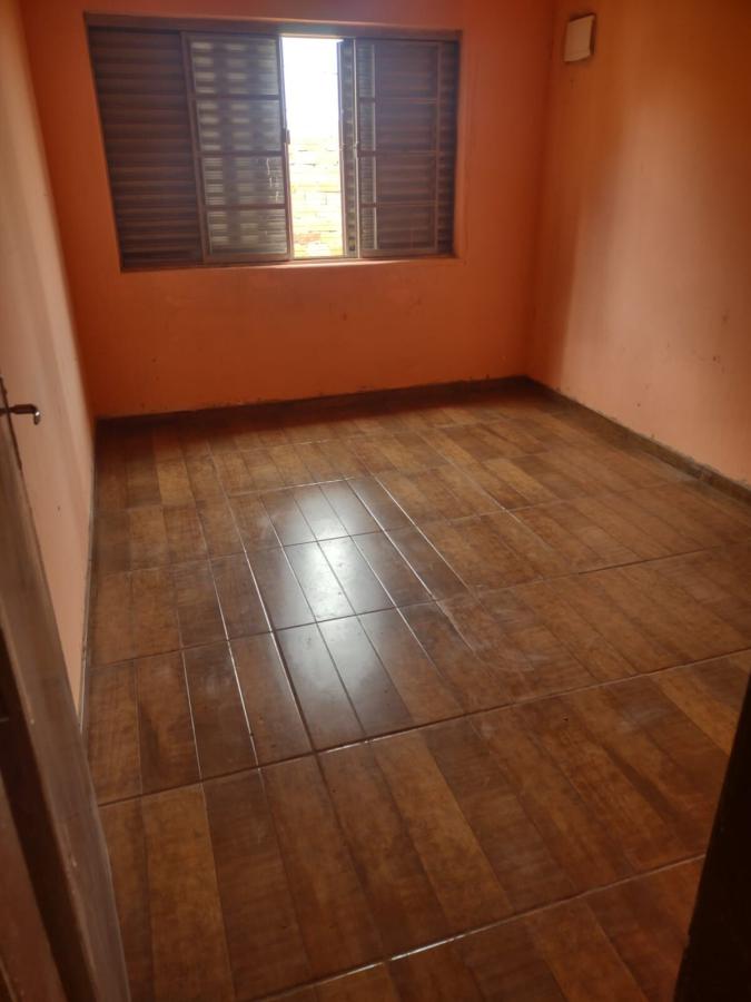 Casa à venda com 4 quartos, 120m² - Foto 3