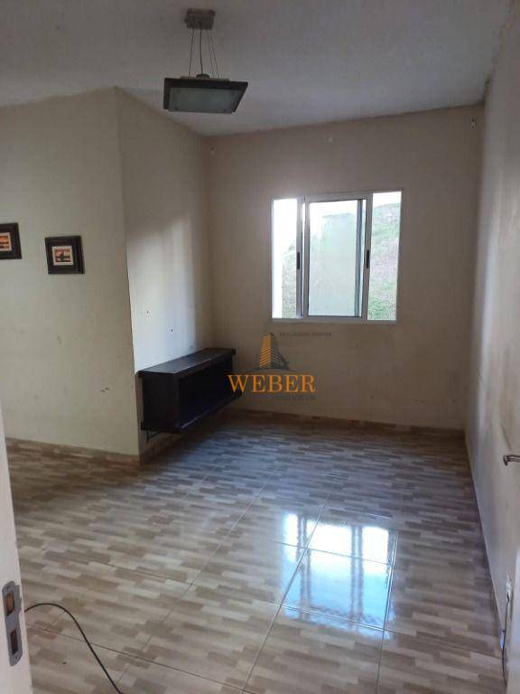 Apartamento à venda com 2 quartos, 45m² - Foto 2