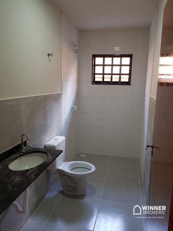 Casa à venda com 3 quartos, 70m² - Foto 6