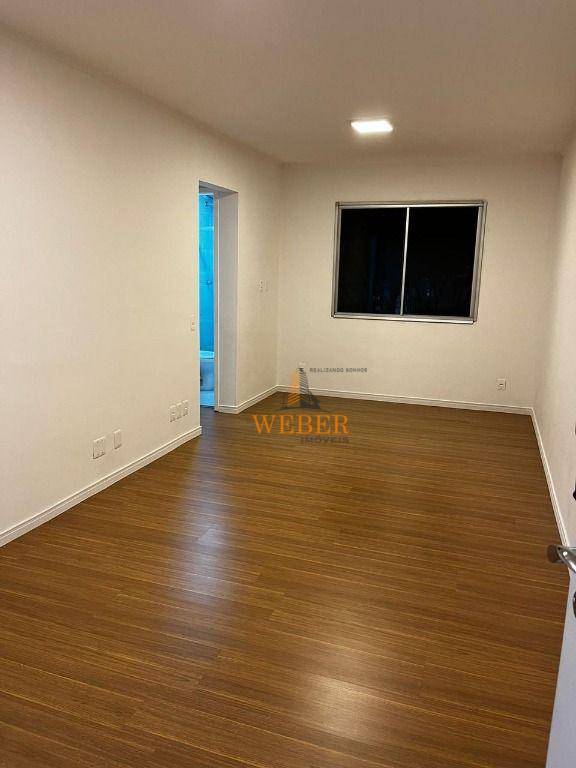 Apartamento à venda com 2 quartos, 52m² - Foto 1