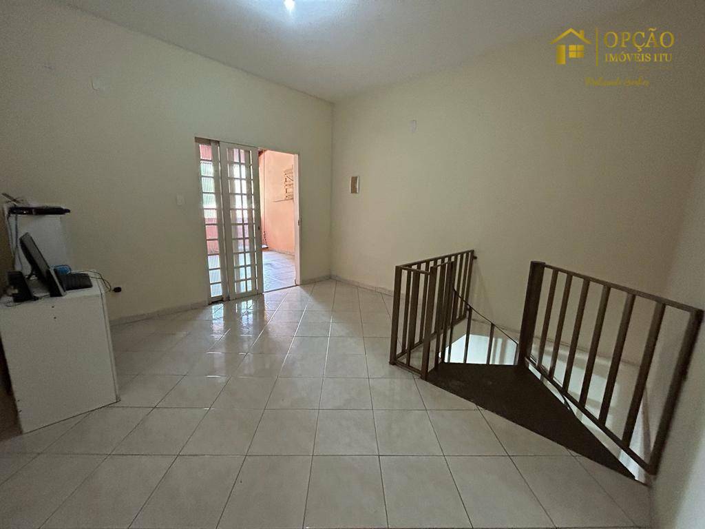 Casa à venda com 3 quartos, 166m² - Foto 4