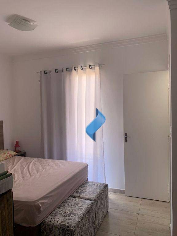 Apartamento à venda com 3 quartos, 97m² - Foto 19