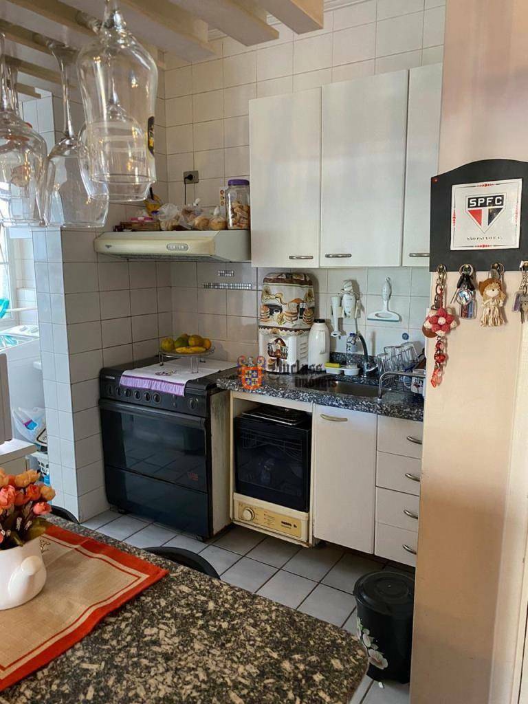 Apartamento à venda com 2 quartos, 62m² - Foto 7