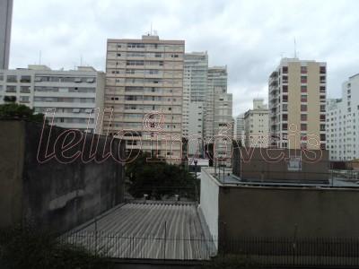 Apartamento para alugar com 1 quarto, 58m² - Foto 9