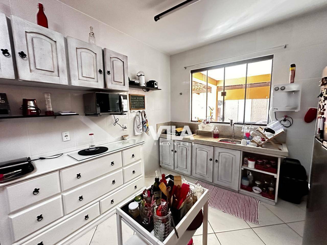 Casa à venda com 3 quartos, 229m² - Foto 22