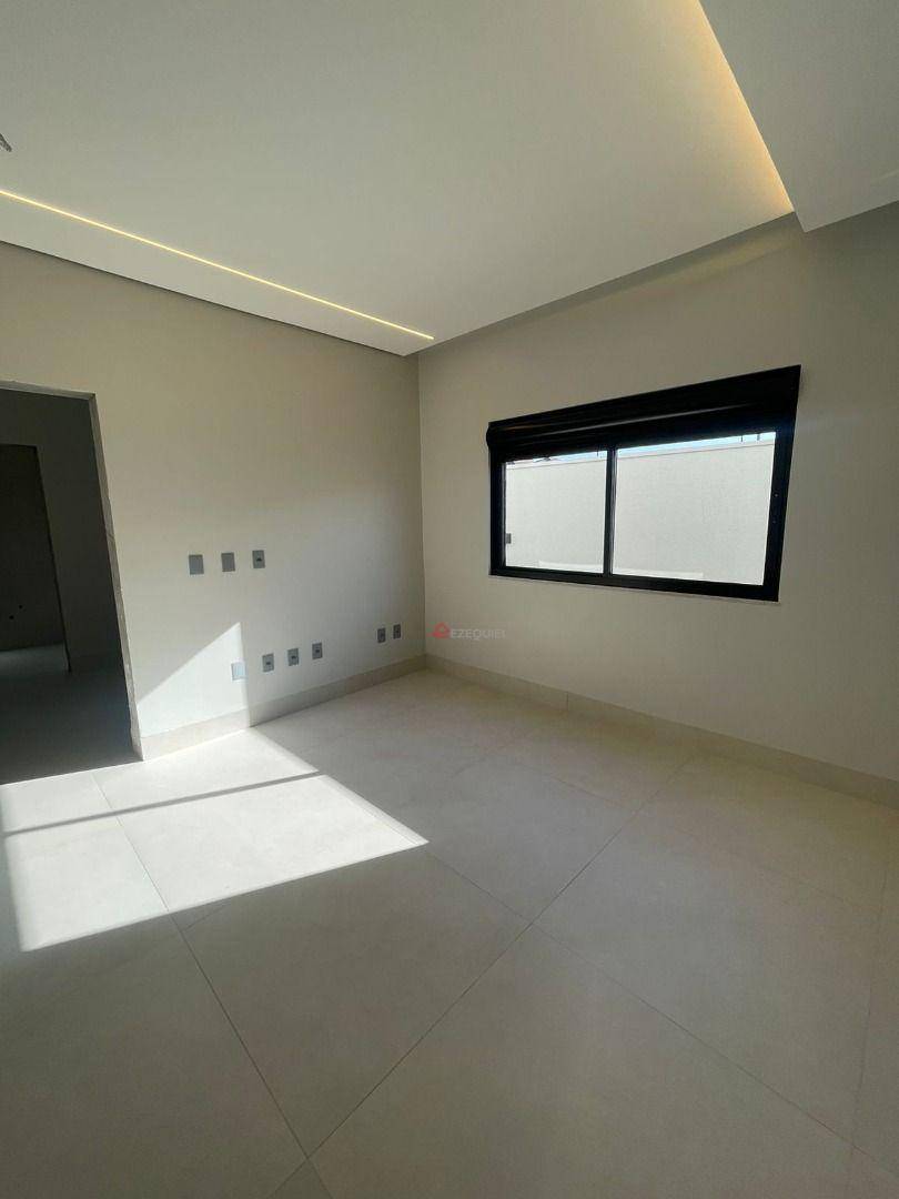 Casa de Condomínio à venda com 3 quartos, 331m² - Foto 27